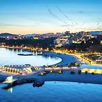 Zaloo, Luxury Apartment With Sea-View And Jacuzzi